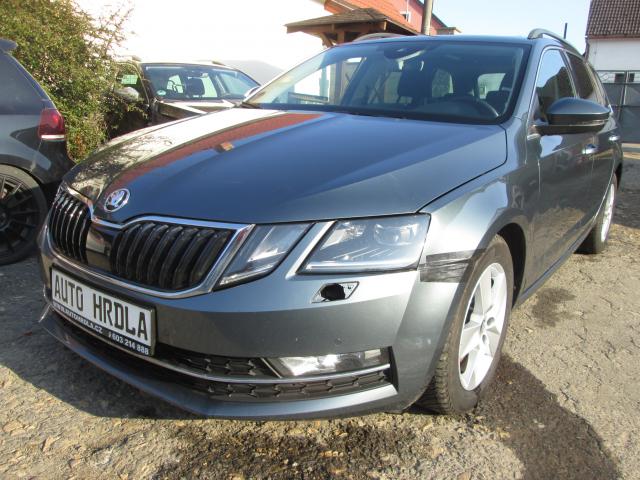 Octavia III 2.0TDi STYLE DSG Navi Full Led ACC Panorama Ta�n�
